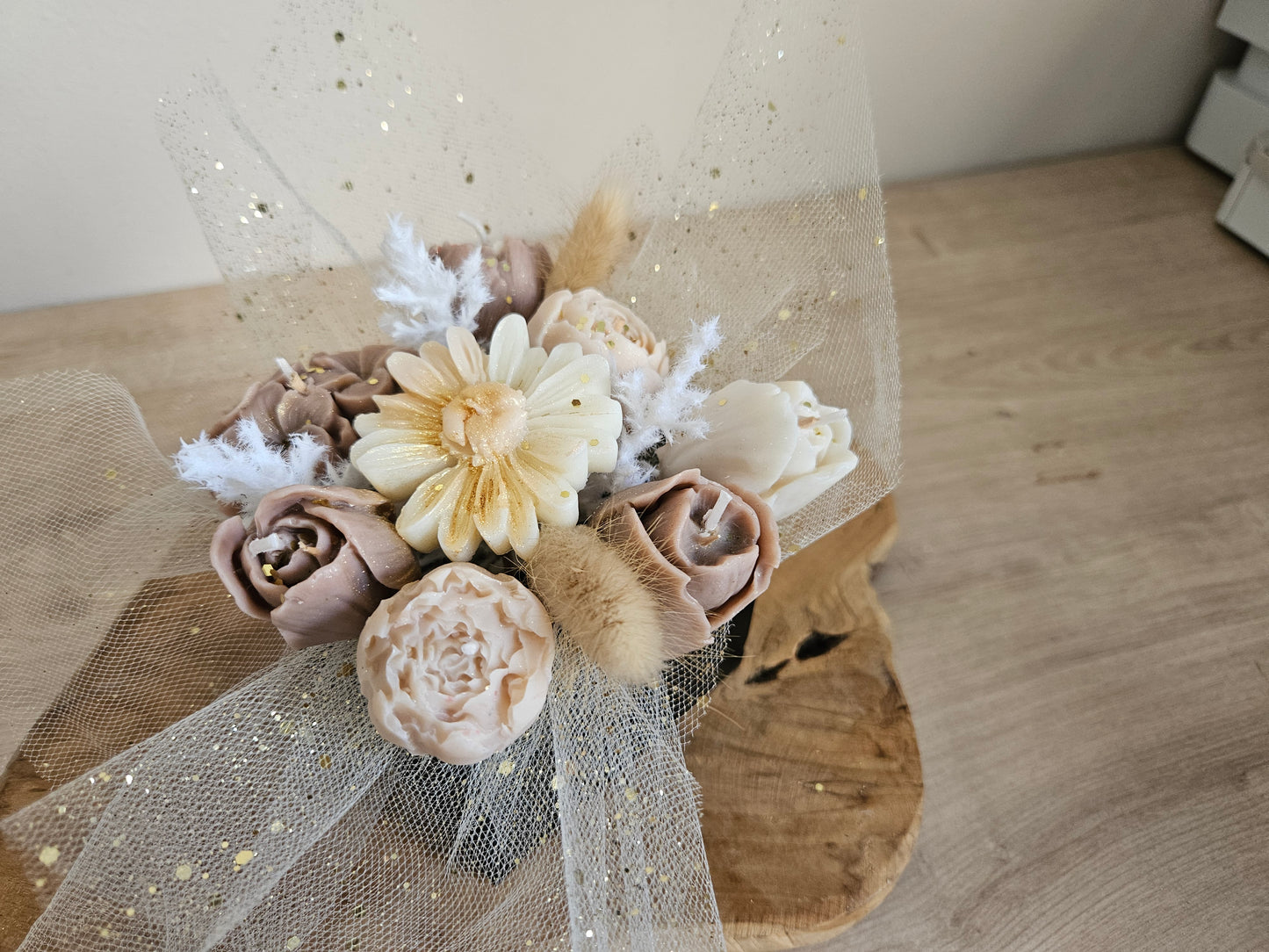 Bouquet de fleurs bougie en boite (Petite taille)