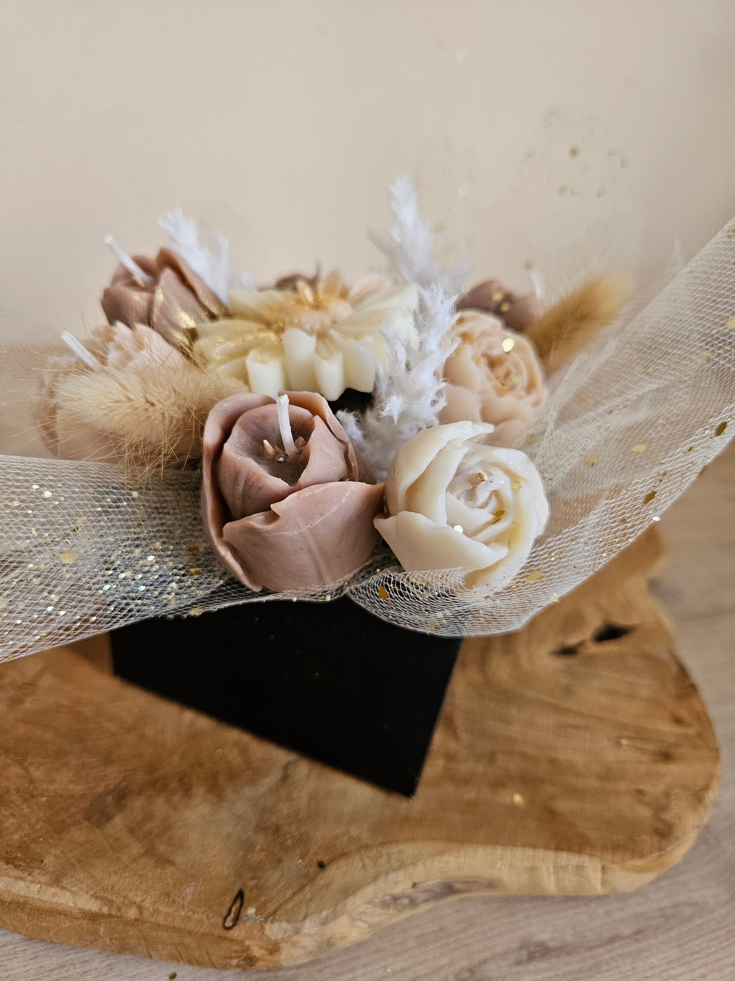Bouquet de fleurs bougie en boite (Petite taille)