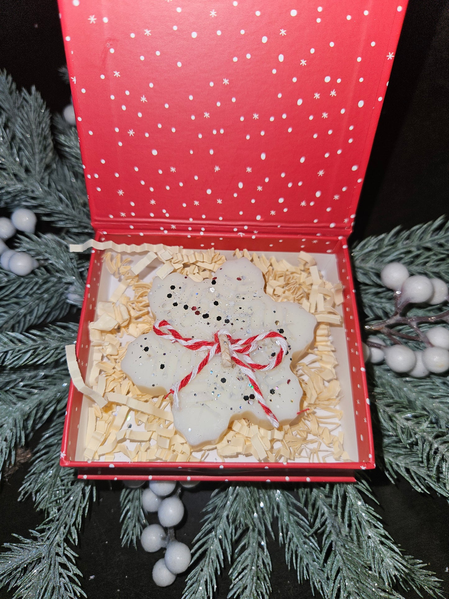 Flocon de neige avec sa boite